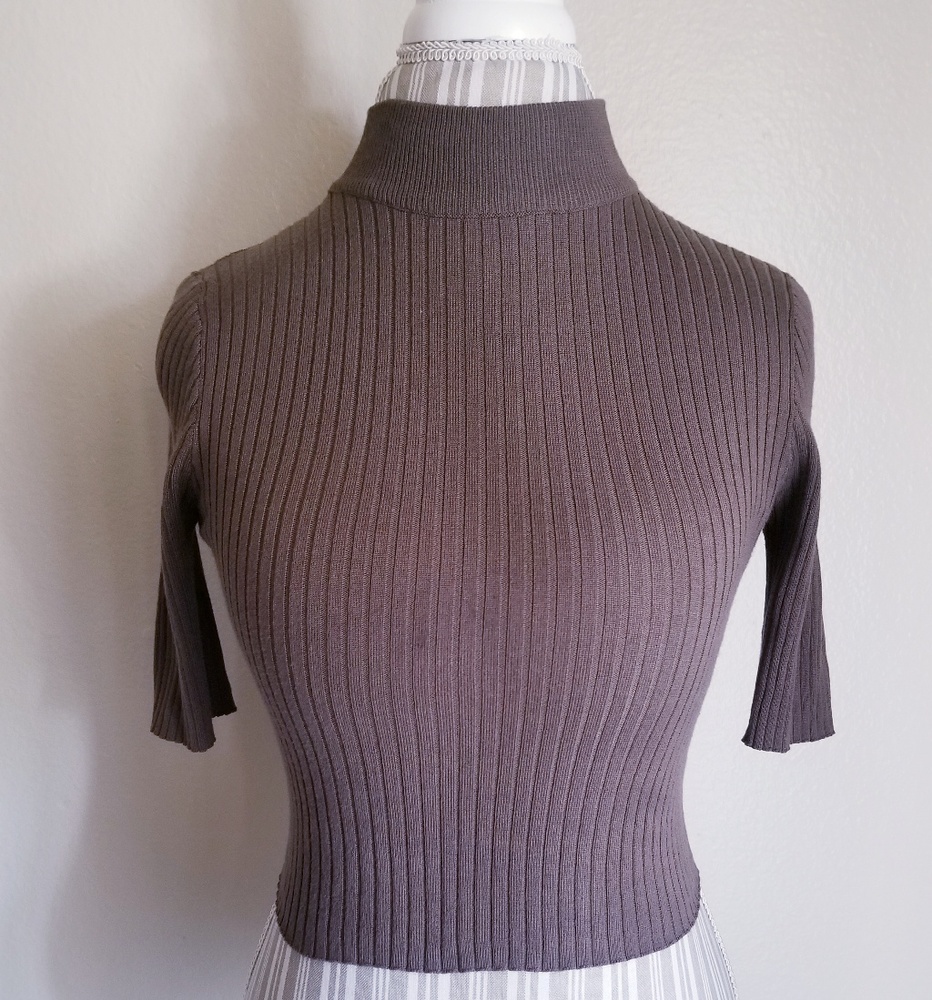 Olive crop top